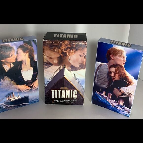 Titanic 2 DVD Set Boxed Winner Of 2 Academy Awards Best Picture Top Of The World - Picture 2 of 7
